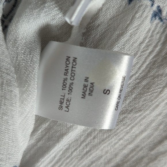 SOHO NY&Co Off the Shoulder Peasant Top, Size Small - Picture 3 of 11